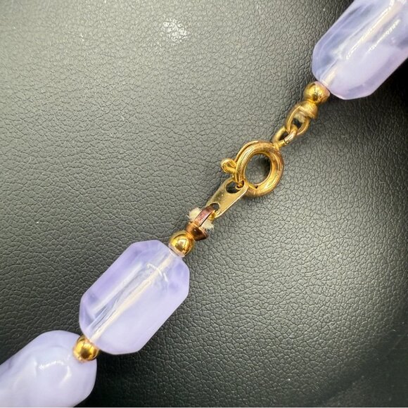 Vintage Lilac Purple Lucite Geometric Abstract Chunky Necklace - Picture 2 of 15